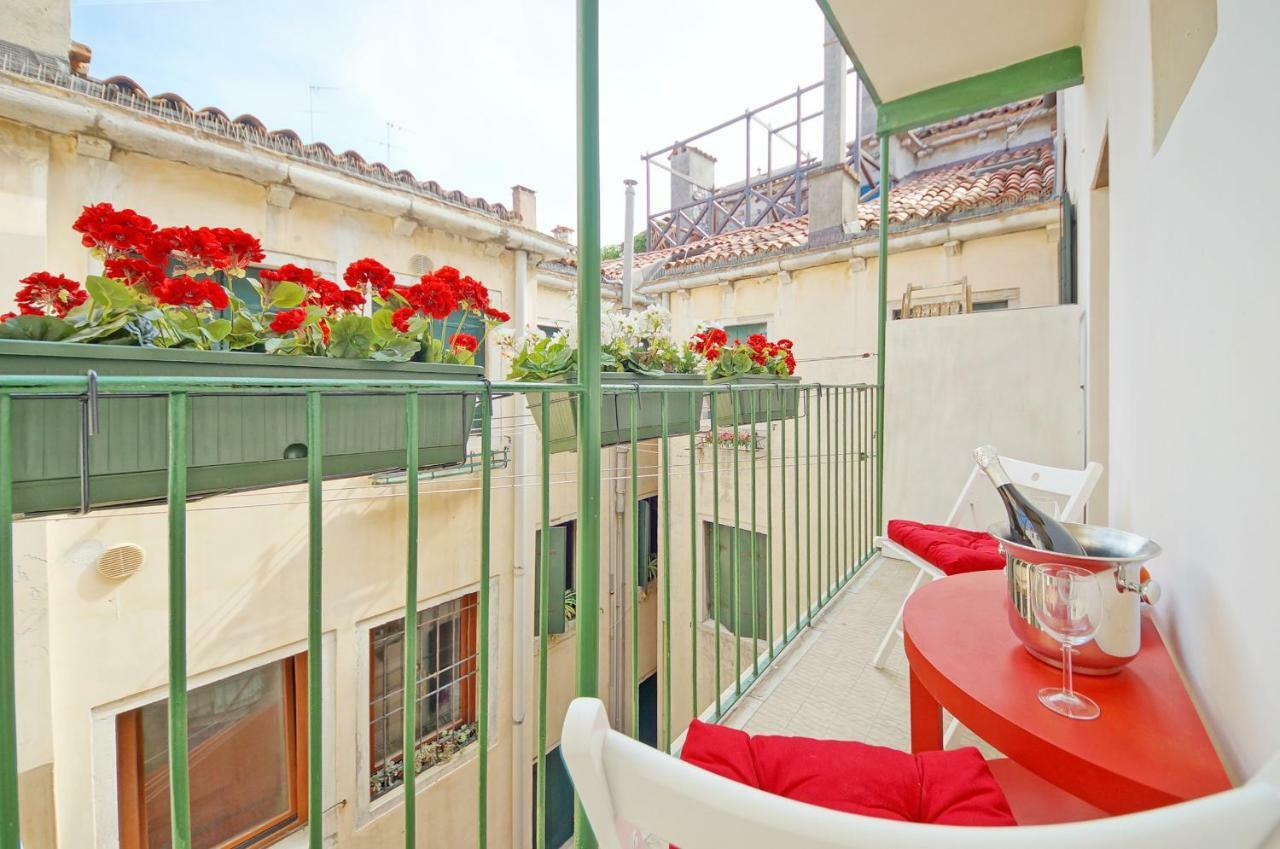 Calle Dei Fabbri Apartment Венеція Екстер'єр фото